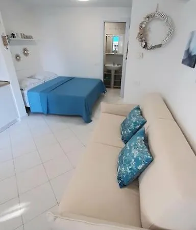 Paolo House アパート